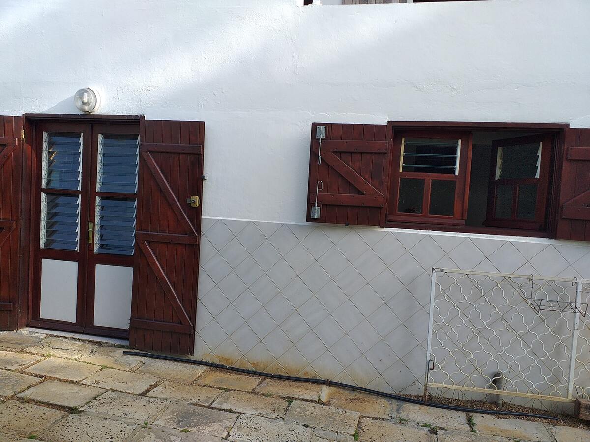 Appartement avec jardin privé et barbecue à Morne-À-l'Eau - Photo 12