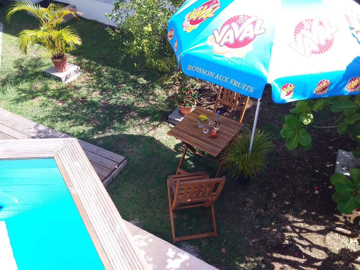 Maison 58 m² au Moule avec piscine partagée - Photo 22