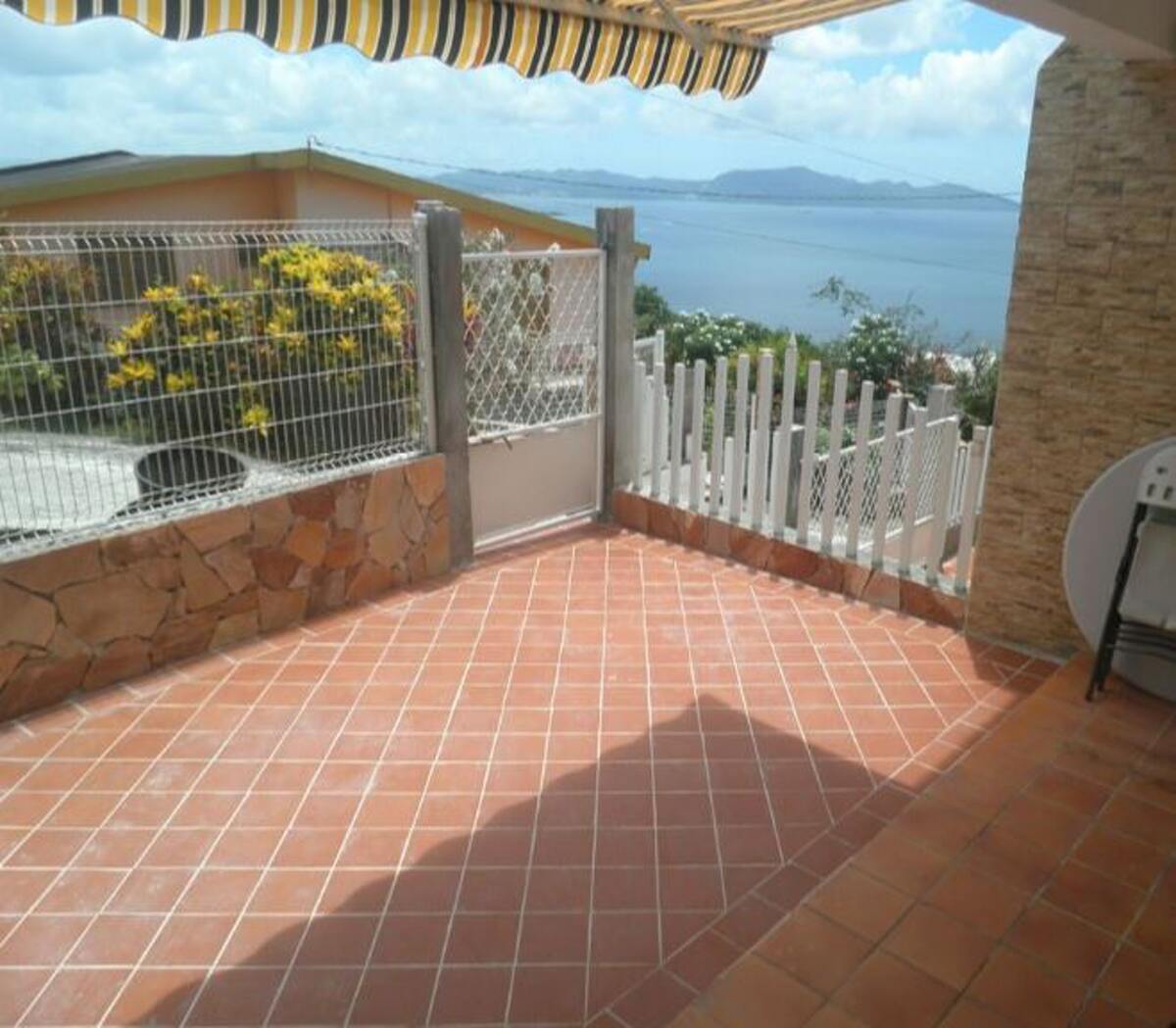 Appartement vue mer avec terrasse barbecue à Schoelcher - Photo 1
