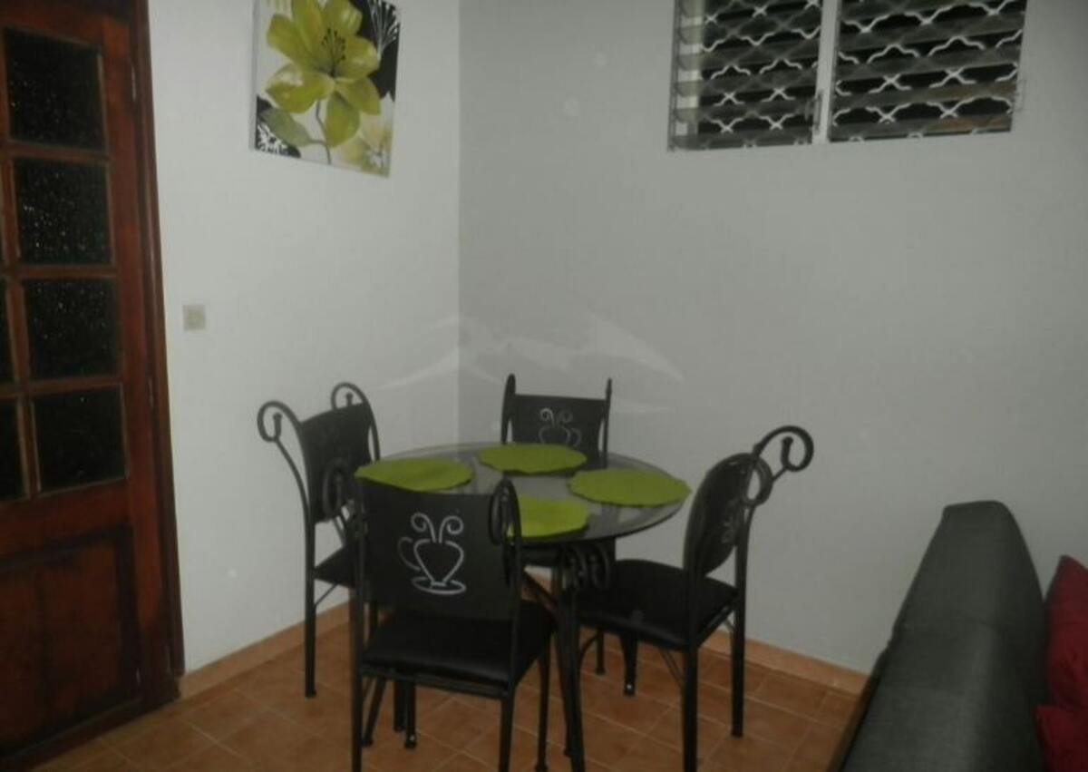 Appartement vue mer avec terrasse barbecue à Schoelcher - Photo 3