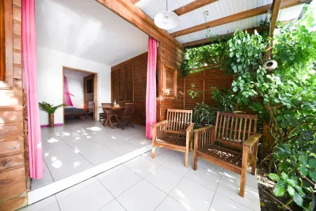 Appartement avec piscine partagée et vue mer à Pointe-Noire, 51 m² : photo 2