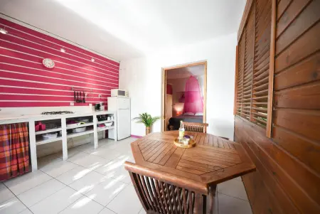 Appartement avec piscine partagée et vue mer à Pointe-Noire, 51 m² : photo 4
