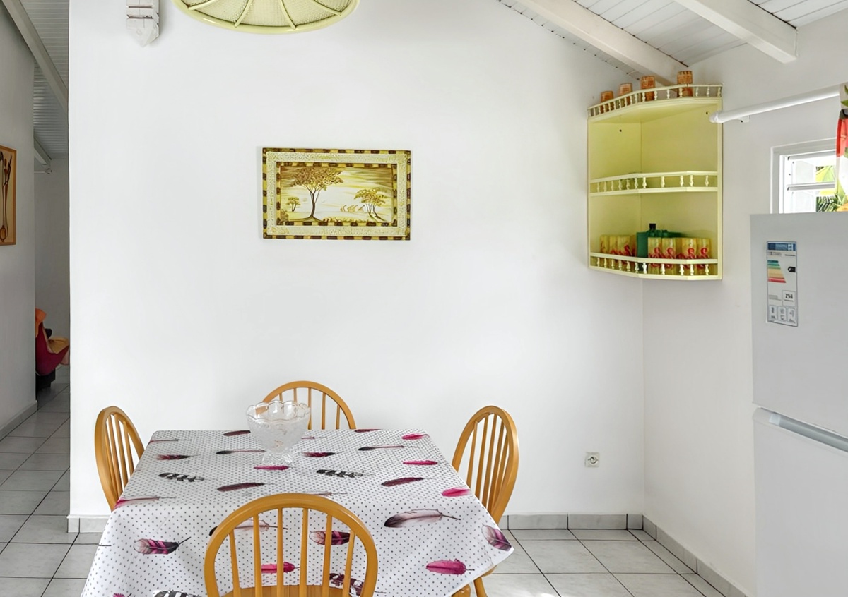 Appartement 4 pers. au Moule avec jardin privé clôturé - Photo 8