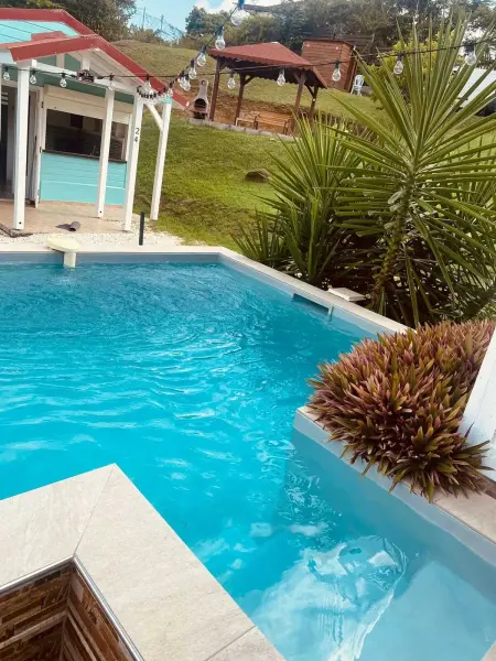 Location villa à Sainte Anne, Villa charmante à Sainte-Anne avec piscine privée 20 m²