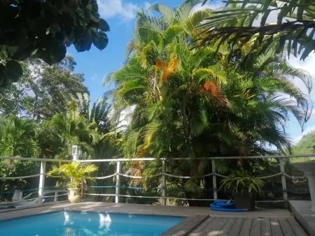 Appartement 2 chambres avec piscine partagée à Rivière-Pilote : photo 6