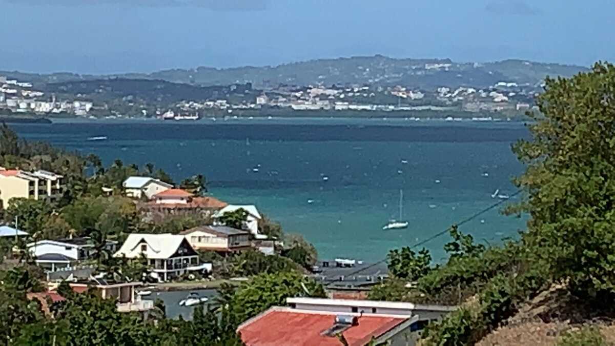 Appartement vue mer avec jacuzzi privé aux Trois-Îlets, Martinique - Photo 13