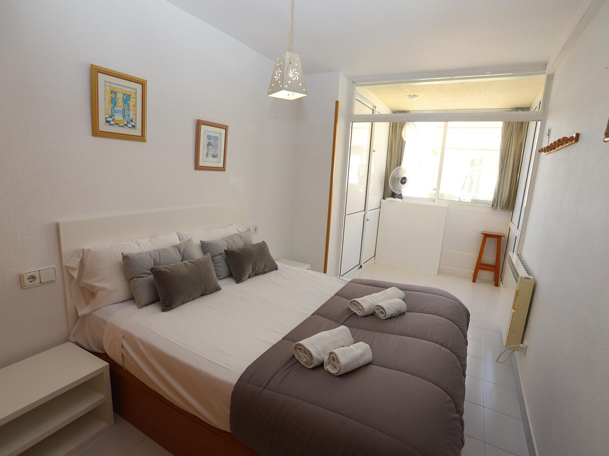 Appartement 1 chambre avec terrasse, piscine et plage à 400m - Photo 10