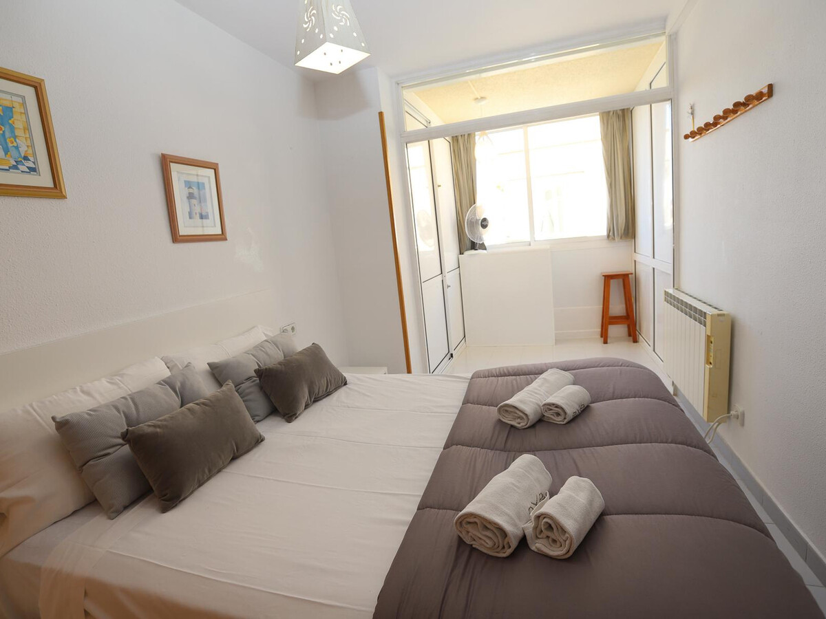 Appartement 1 chambre avec terrasse, piscine et plage à 400m - Photo 11