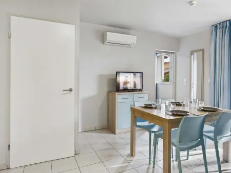 Charmante maison avec climatisation, parking et terrasse à Marseillan-Plage - Photo 12