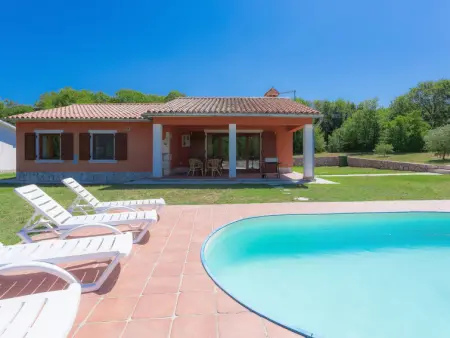 Location maison de vacances à Trget