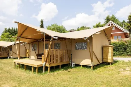 Location appartement à Signy l’Abbaye, Tente Glamping dans les Ardennes