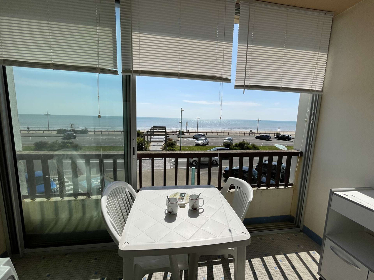 Studio face à la mer avec balcon loggia à Saint-Jean-de-Monts - Photo 13