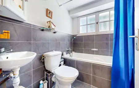 Appartement avec piscine privée à Magnac Laval : photo 25