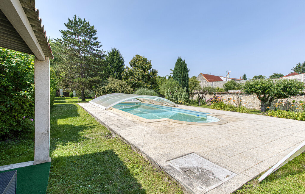 Maison avec piscine à Saint-Jean-d'Angély - Photo 10