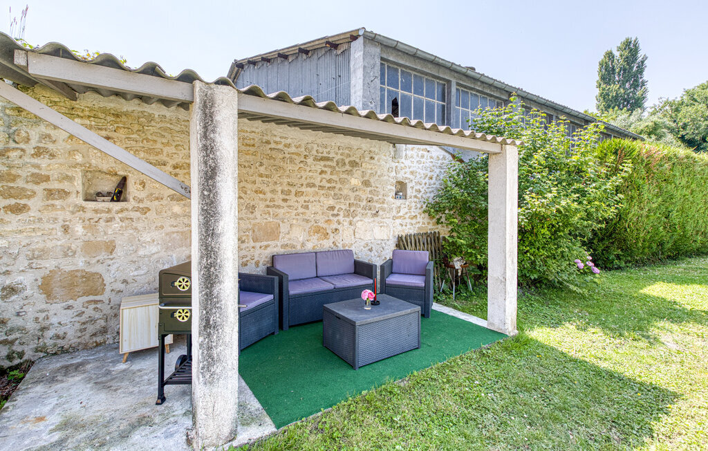 Maison avec piscine à Saint-Jean-d'Angély - Photo 13