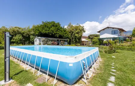 Maison Colmate Pietrasanta - Piscine & jardin : photo 15