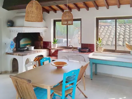 Maison climatisée avec grand jardin, proche plage et commerces - Photo 9
