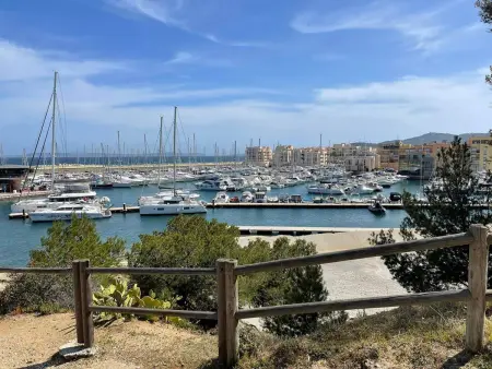 Maison climatisée avec grand jardin, proche plage et commerces - Photo 26
