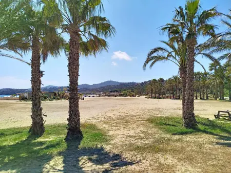 Maison climatisée avec grand jardin, proche plage et commerces - Photo 31