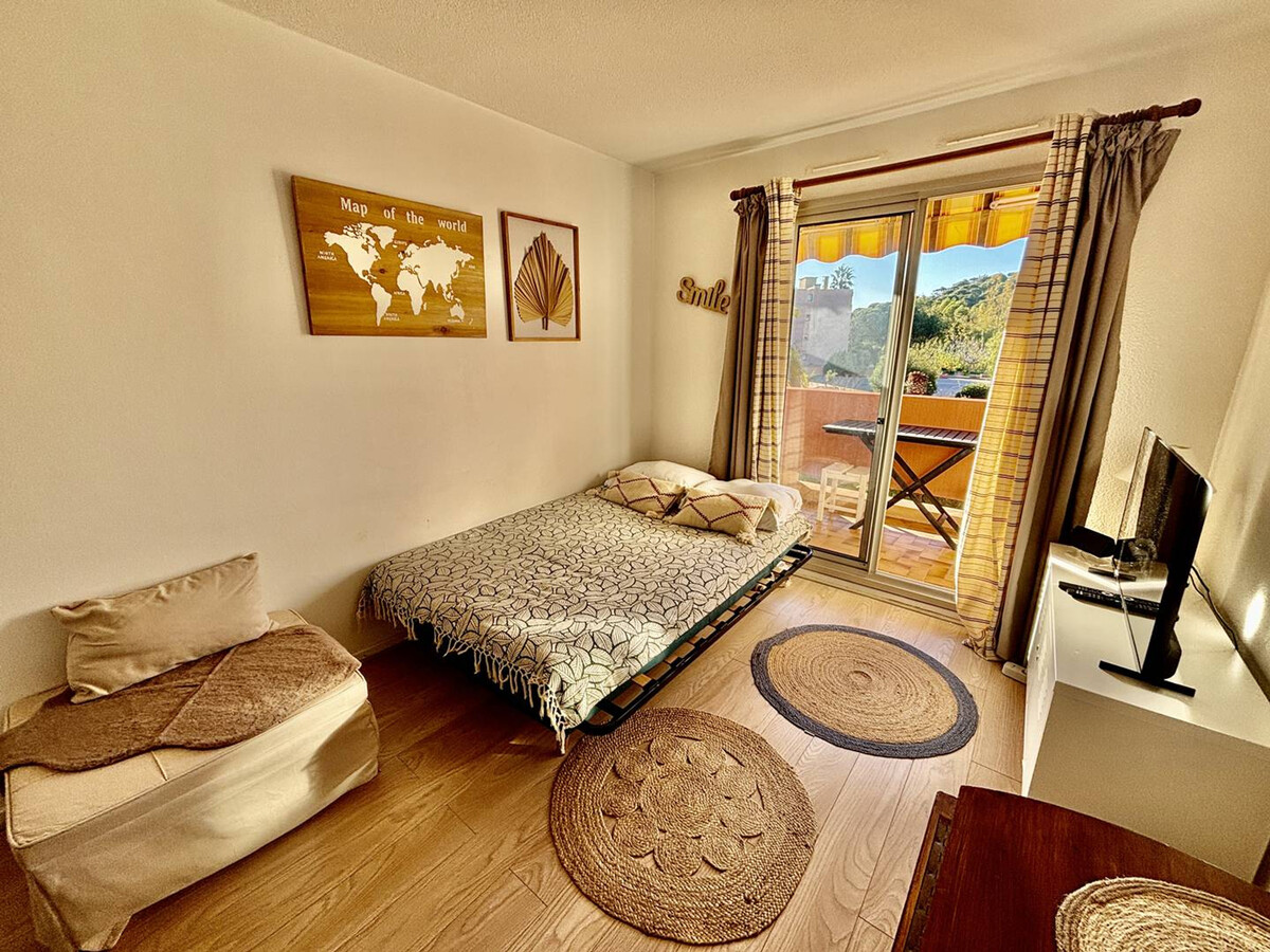 Studio 18m² terrasse, piscine et plage - Bormes-les-Mimosas - Photo 6