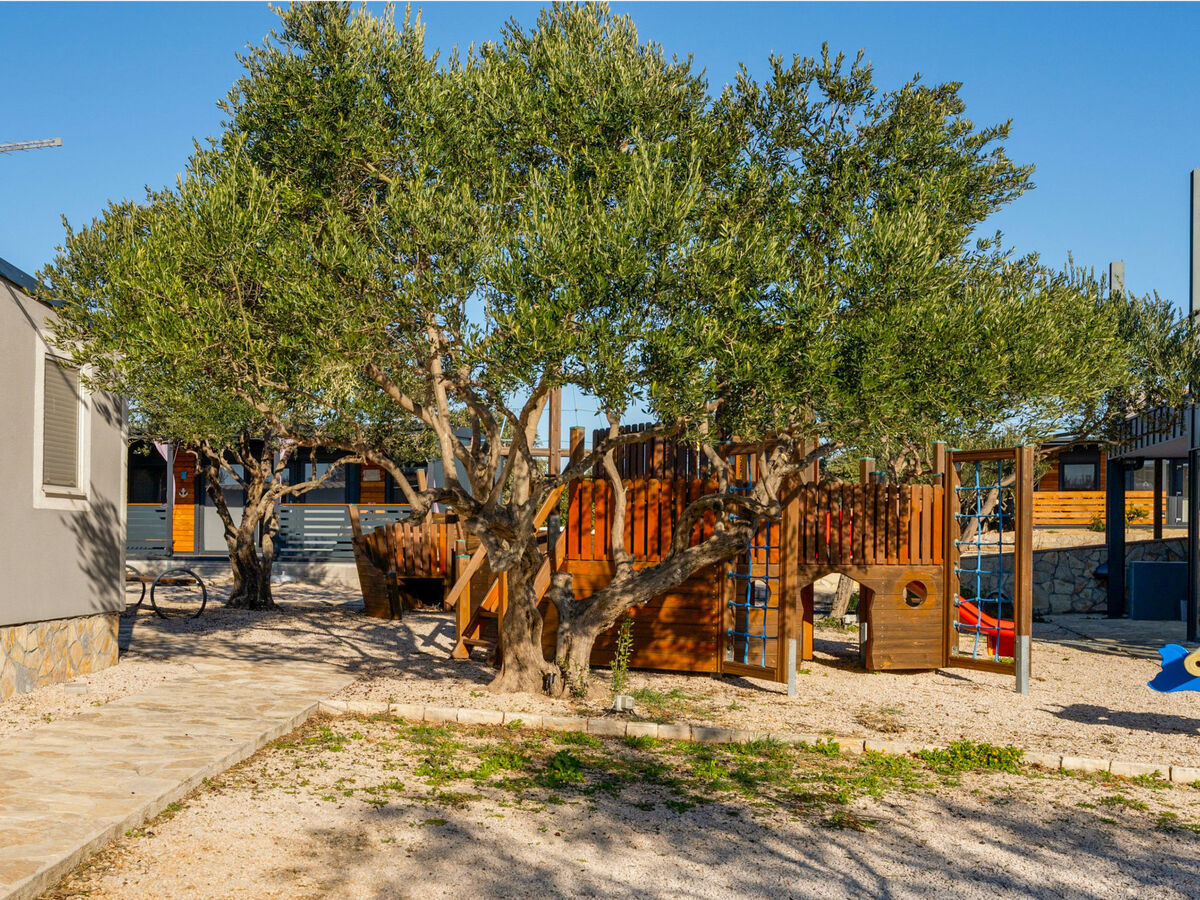 Bungalow Delux Eco à 150 m de la mer, Pirovac - Photo 25