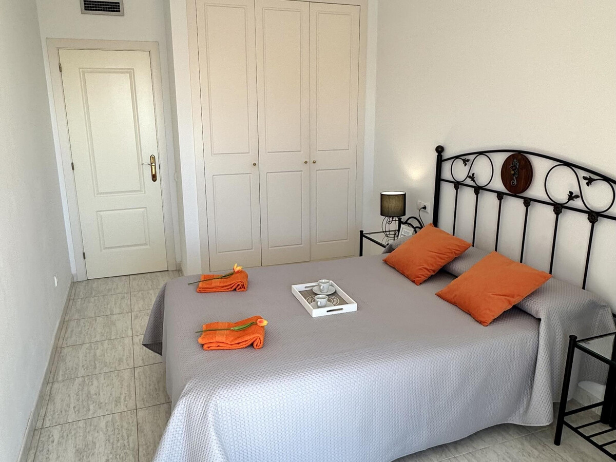 Appartement face à Cala Crancs, 1 min plage, 2 ch, parking - Photo 9