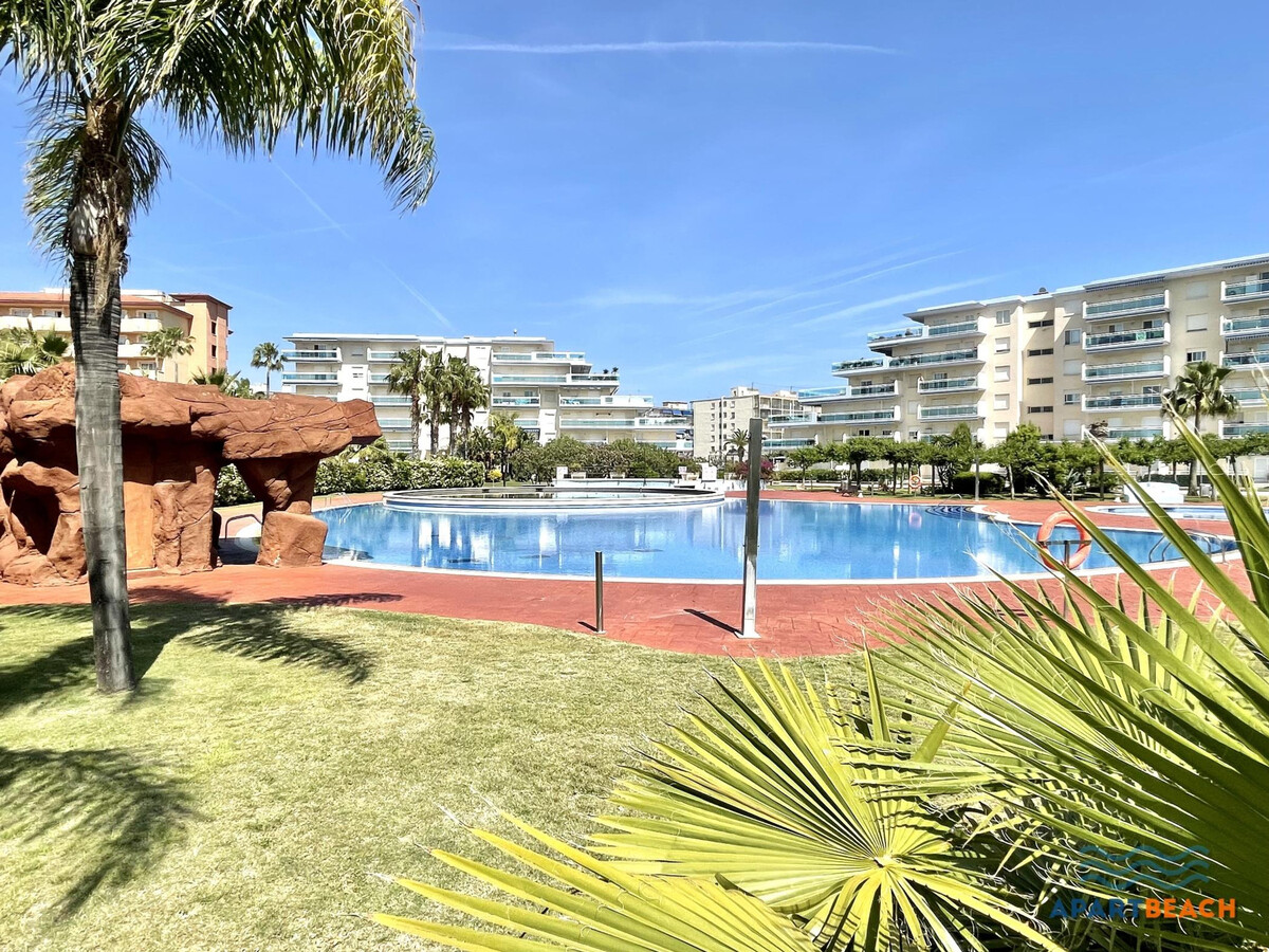 Appartement 2 chambres climatisé, piscines et padel à La Pineda - Photo 3