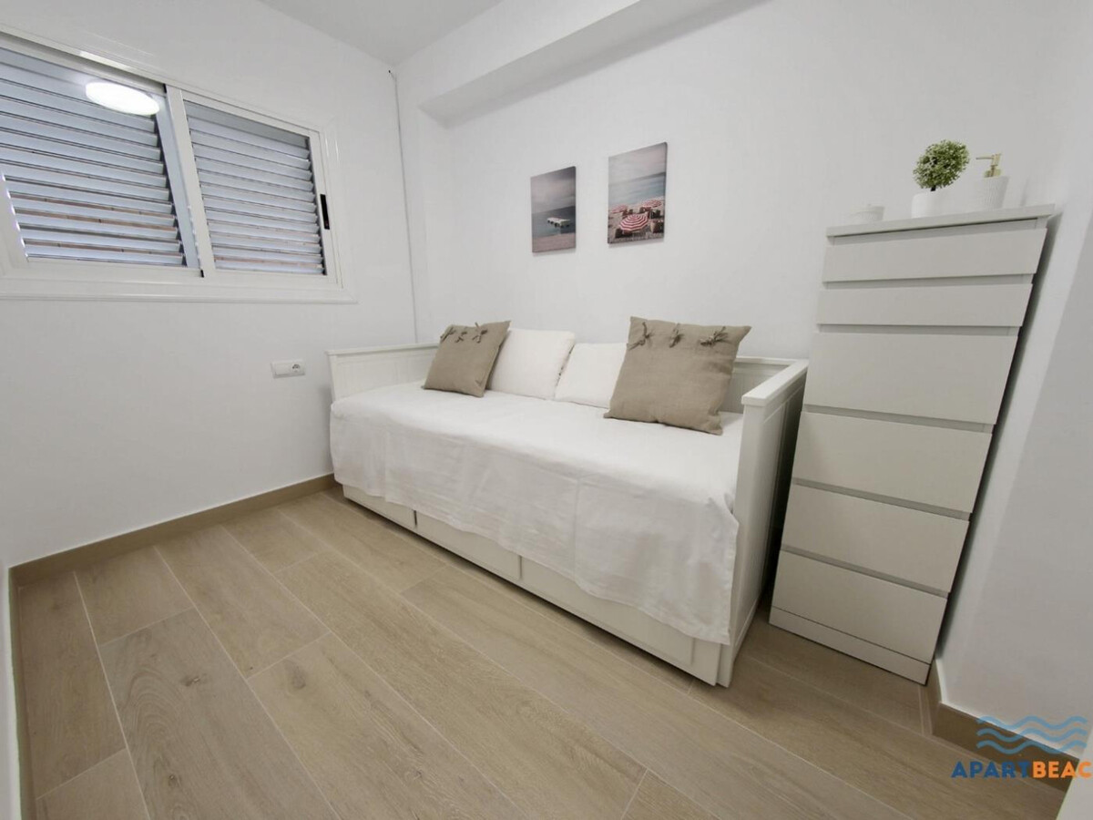 Appartement 3 chambres front de mer à La Pineda - Photo 21