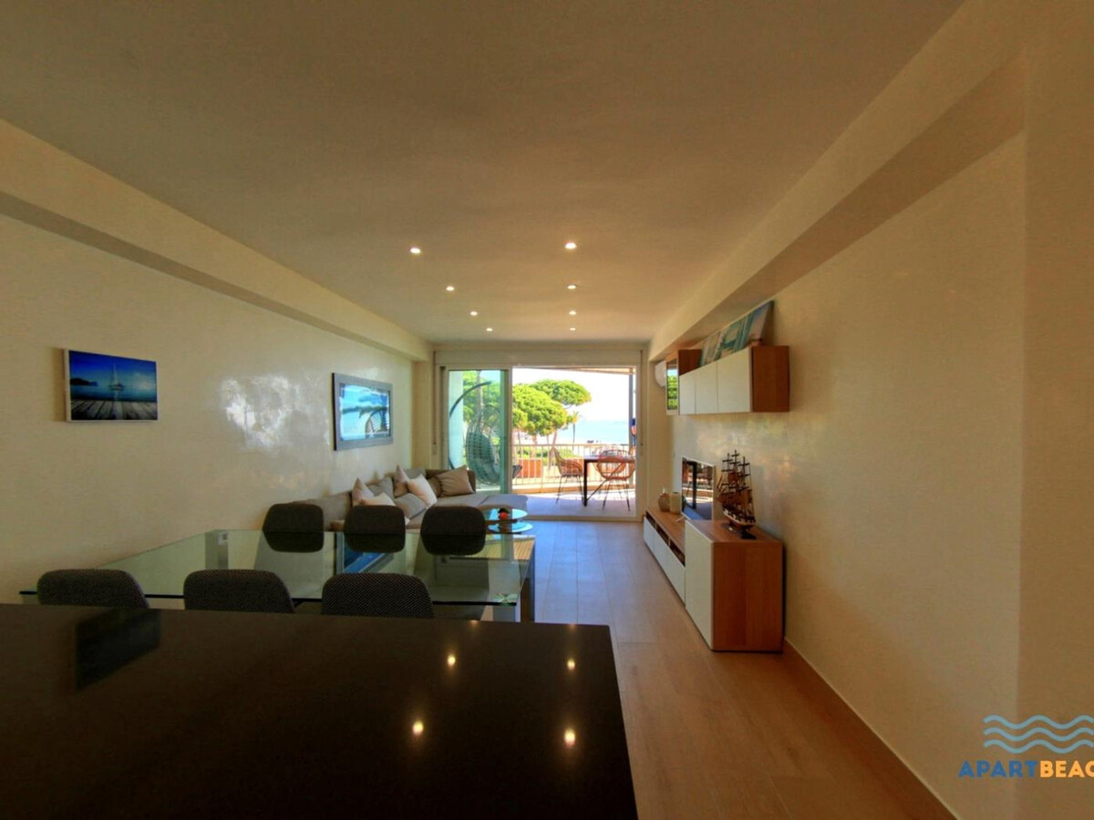 Appartement 3 chambres front de mer à La Pineda - Photo 25