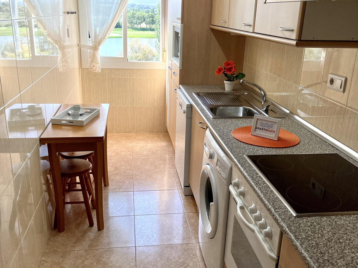 Appartement 4 pers. avec terrasse vue PortAventura à La Pineda - Photo 7