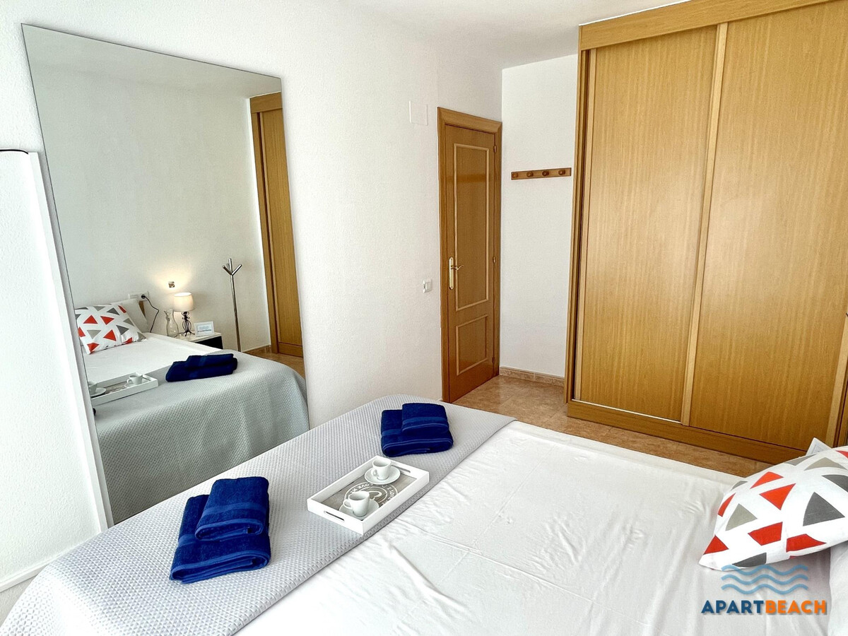 Appartement 4 pers. avec terrasse vue PortAventura à La Pineda - Photo 8