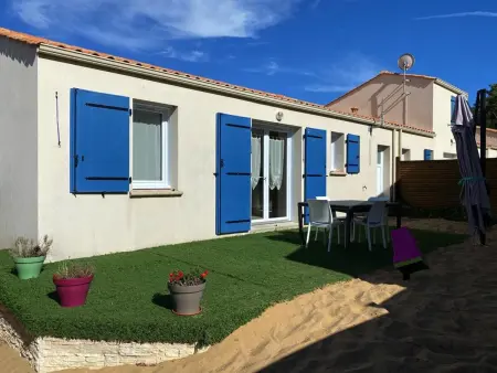 Location maison à Longeville sur Mer, Villa agréable à 700m de la plage