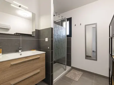 Foce Dell Edera – Apt 3 pièces moderne, terrasse 28 m² : photo 17