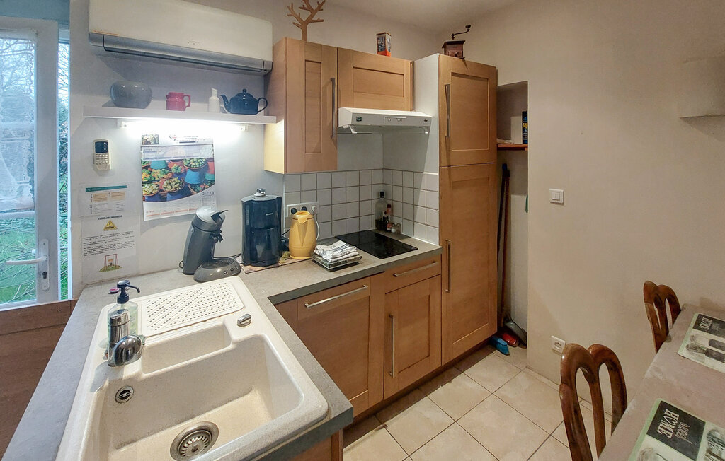 Maison pierre 19e siècle avec jardin à Touvois - Photo 5