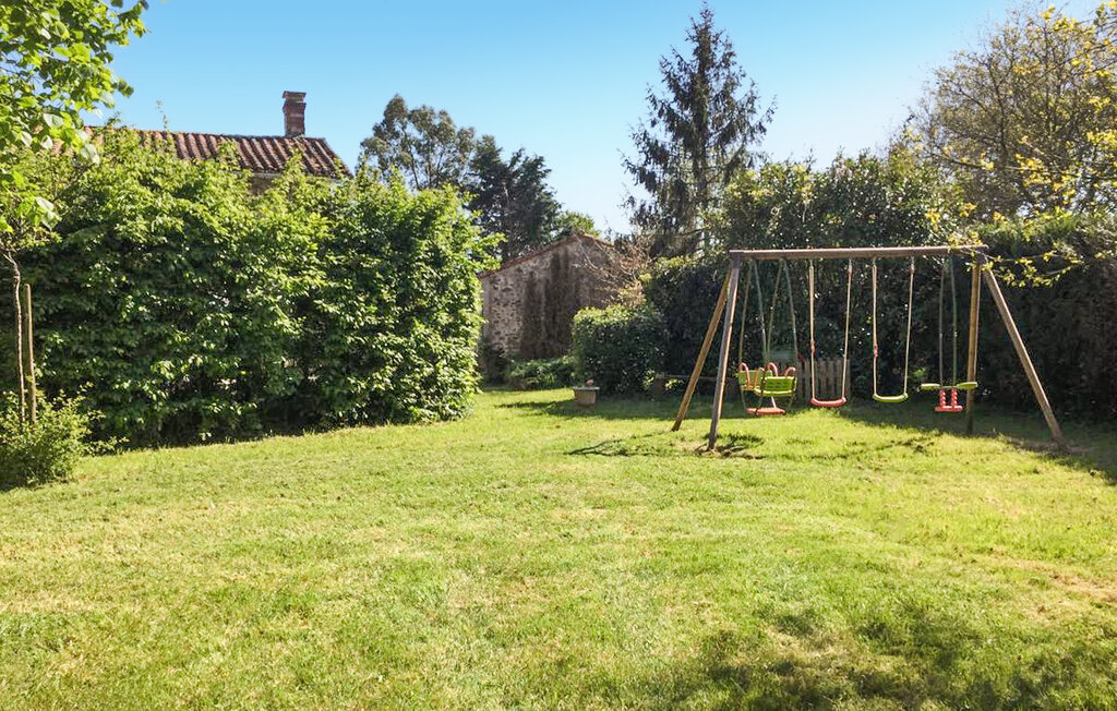 Maison pierre 19e siècle avec jardin à Touvois - Photo 8