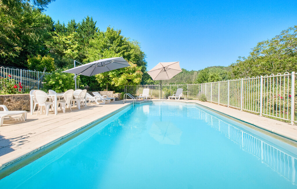 Maison 18e siècle avec piscine à Plazac - Photo 10