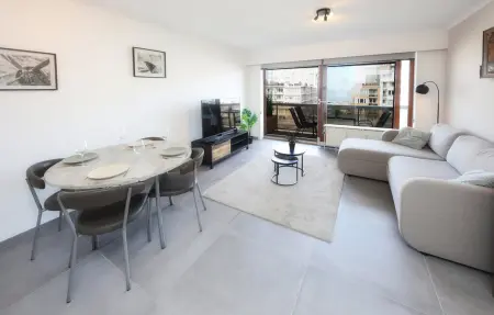 Studio vue mer avec balcon à Ostende, à 100 m de la plage : photo 2