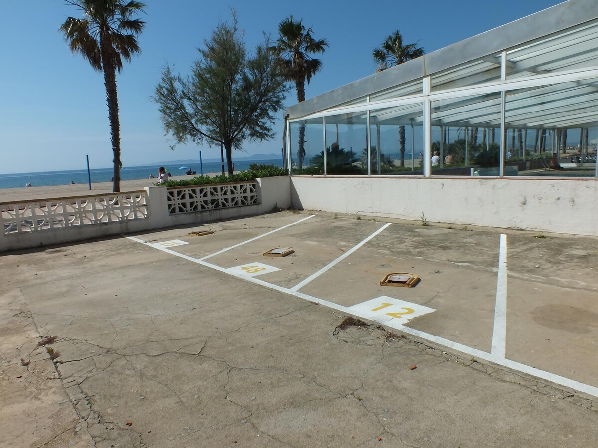 Appartement 6 pers front de mer, Roses - Terrasse & parking - Photo 11