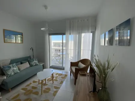 T2 Royan 40m² balcon, parking, 250m plage : photo 5