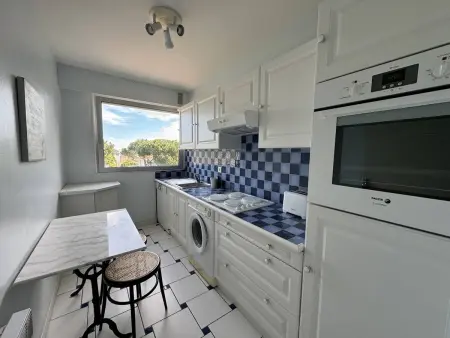 Studio 2* balcon Sud-Est, bord de mer, parking sécurisé : photo 16