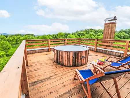 Maison Mirjam à Gospić, 7 personnes, jacuzzi : photo 11