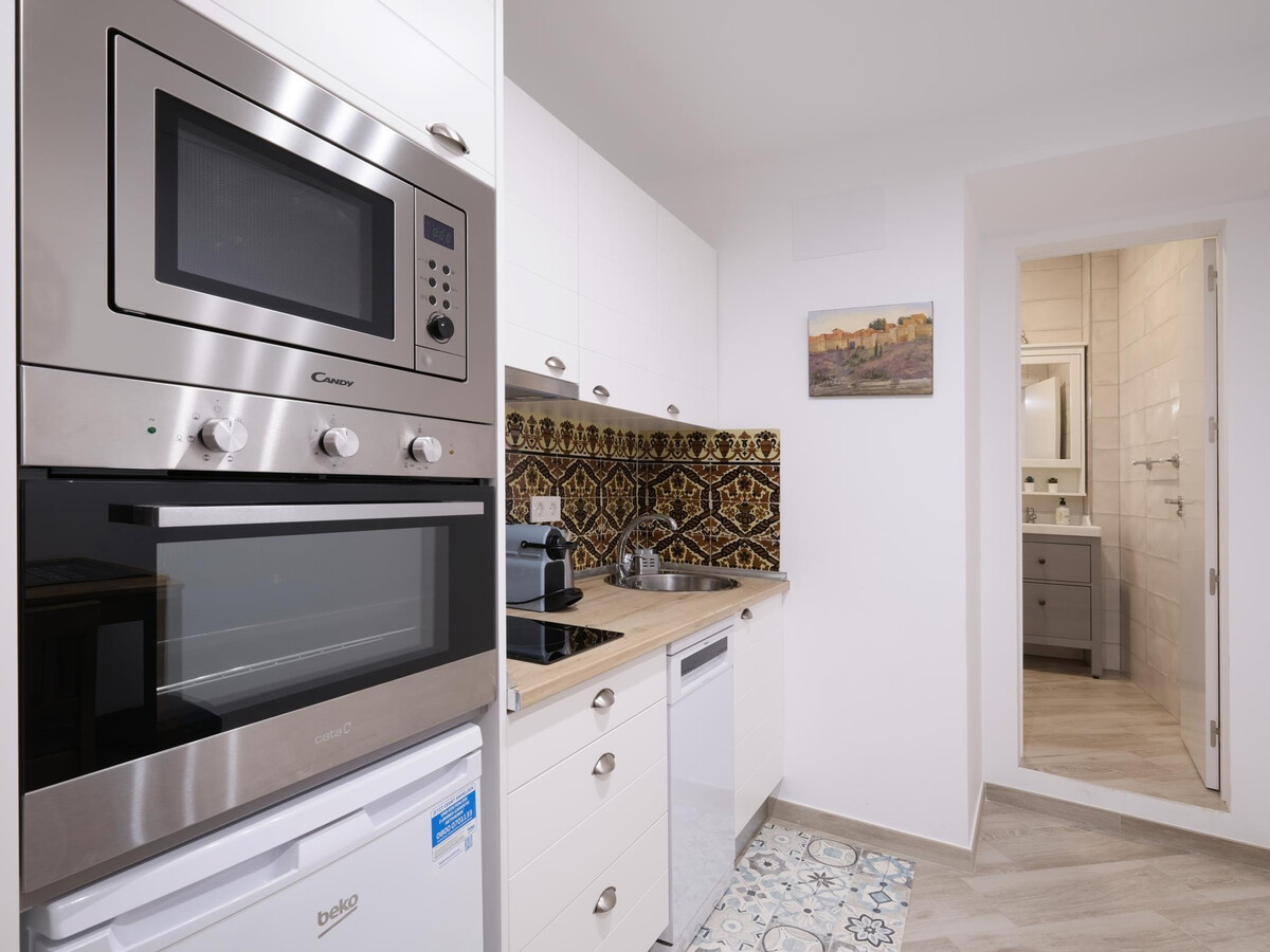 Duplex artistique avec terrasse au cœur de Málaga - Photo 11
