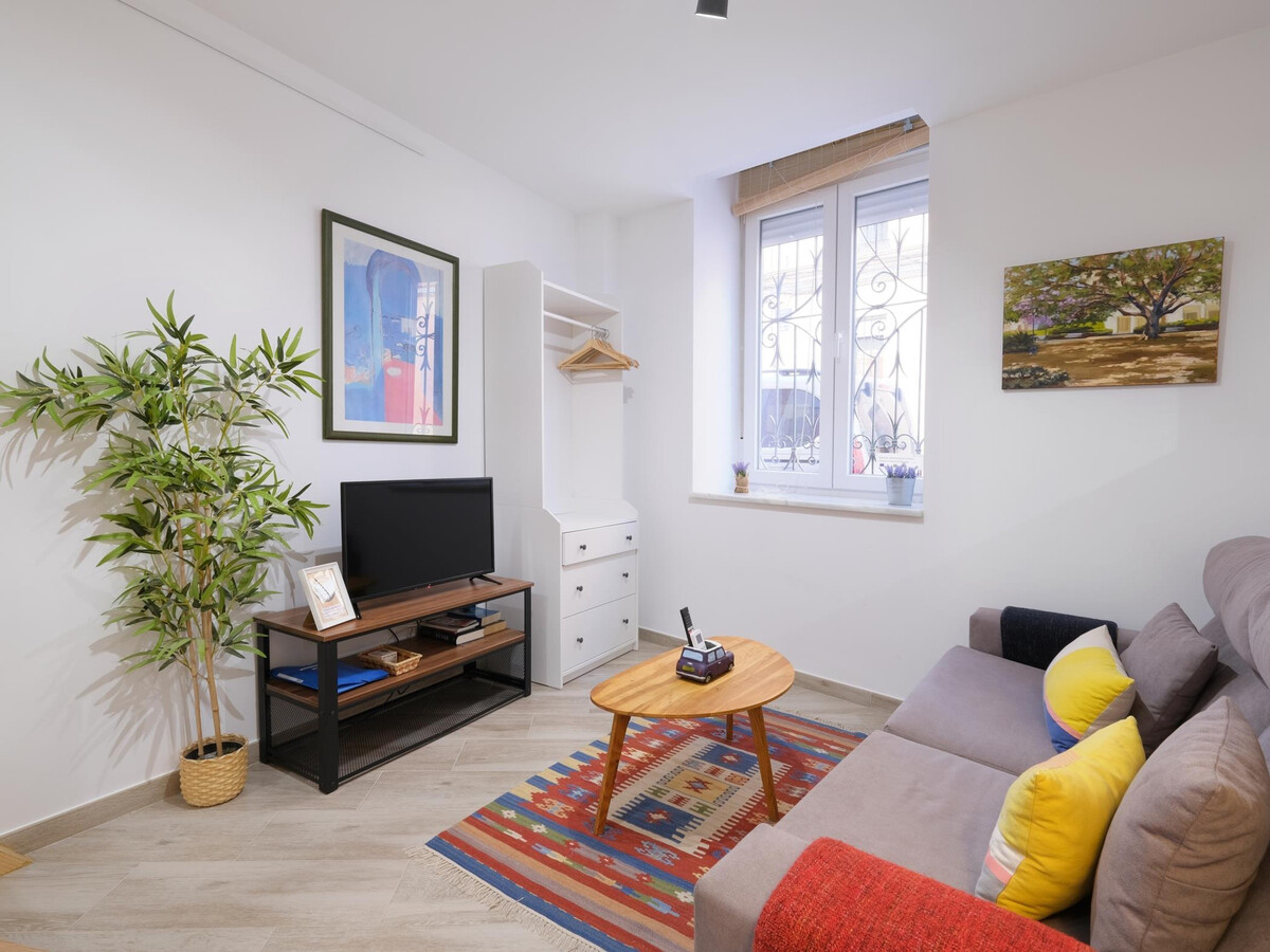 Duplex artistique avec terrasse au cœur de Málaga - Photo 13