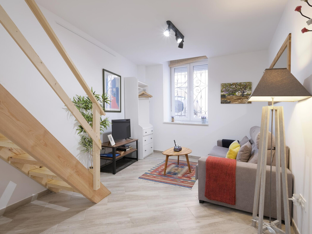 Duplex artistique avec terrasse au cœur de Málaga - Photo 15
