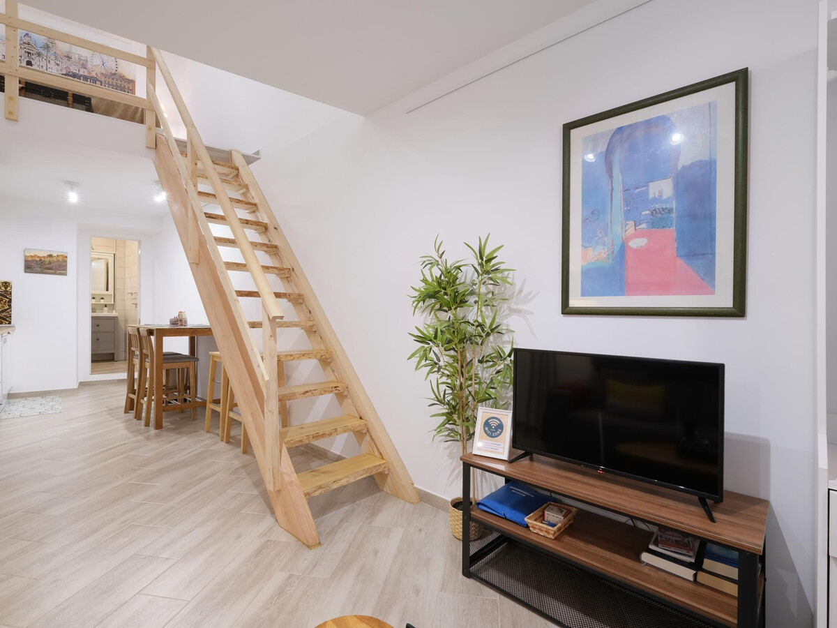 Duplex artistique avec terrasse au cœur de Málaga - Photo 17