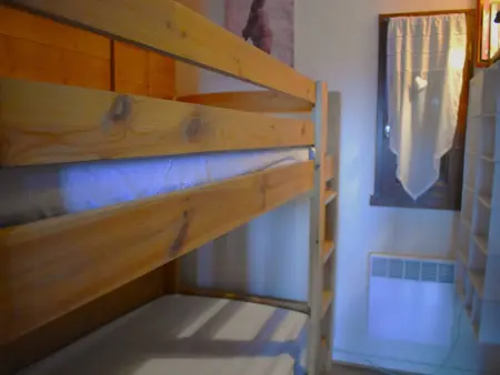 Appartement 2 pièces mezzanine avec jardin à Bolquère : photo 9
