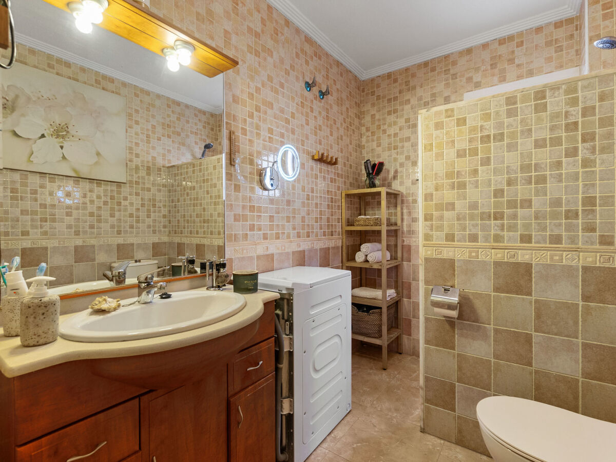 Villa Madrid - Maison jumelée à 2 km de la plage - Photo 14