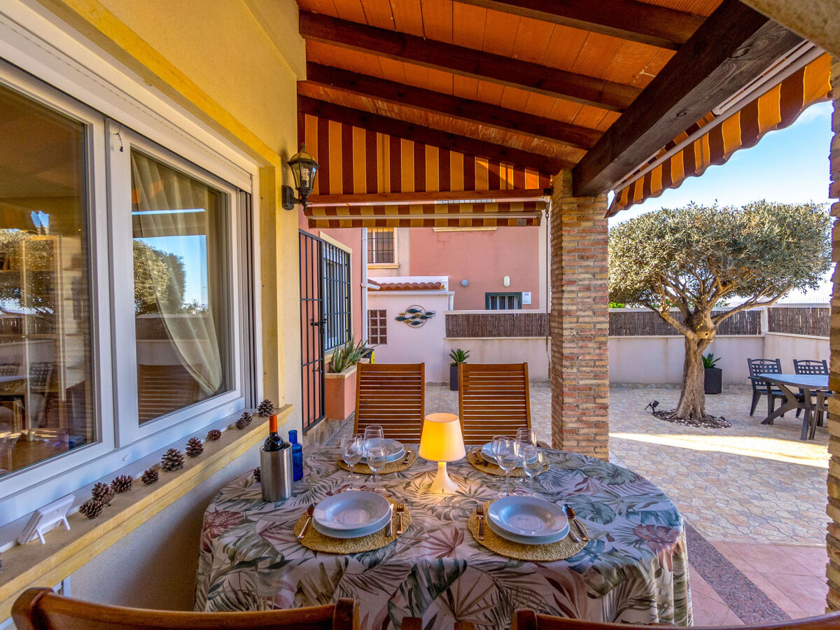 Villa Madrid - Maison jumelée à 2 km de la plage - Photo 20