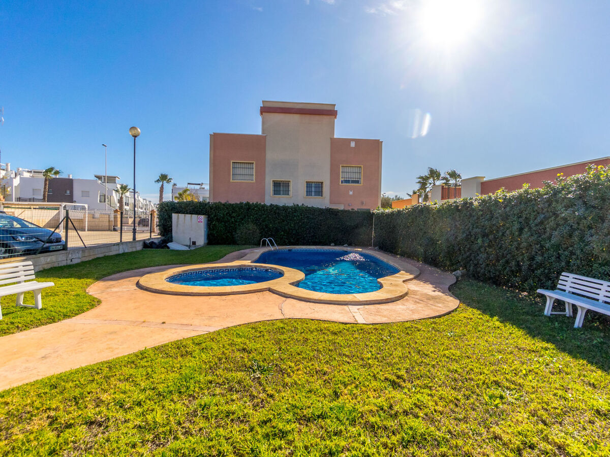 Villa Madrid - Maison jumelée à 2 km de la plage - Photo 30