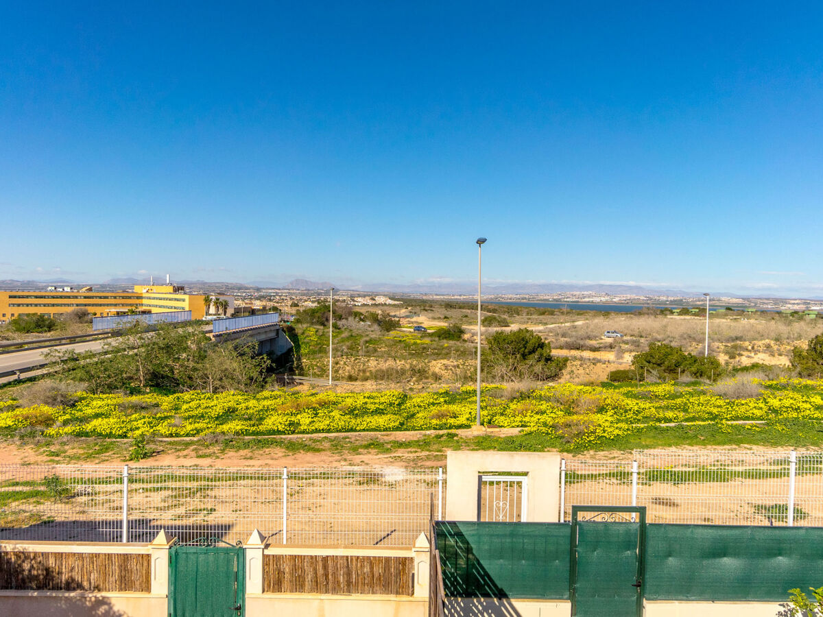 Villa Madrid - Maison jumelée à 2 km de la plage - Photo 34